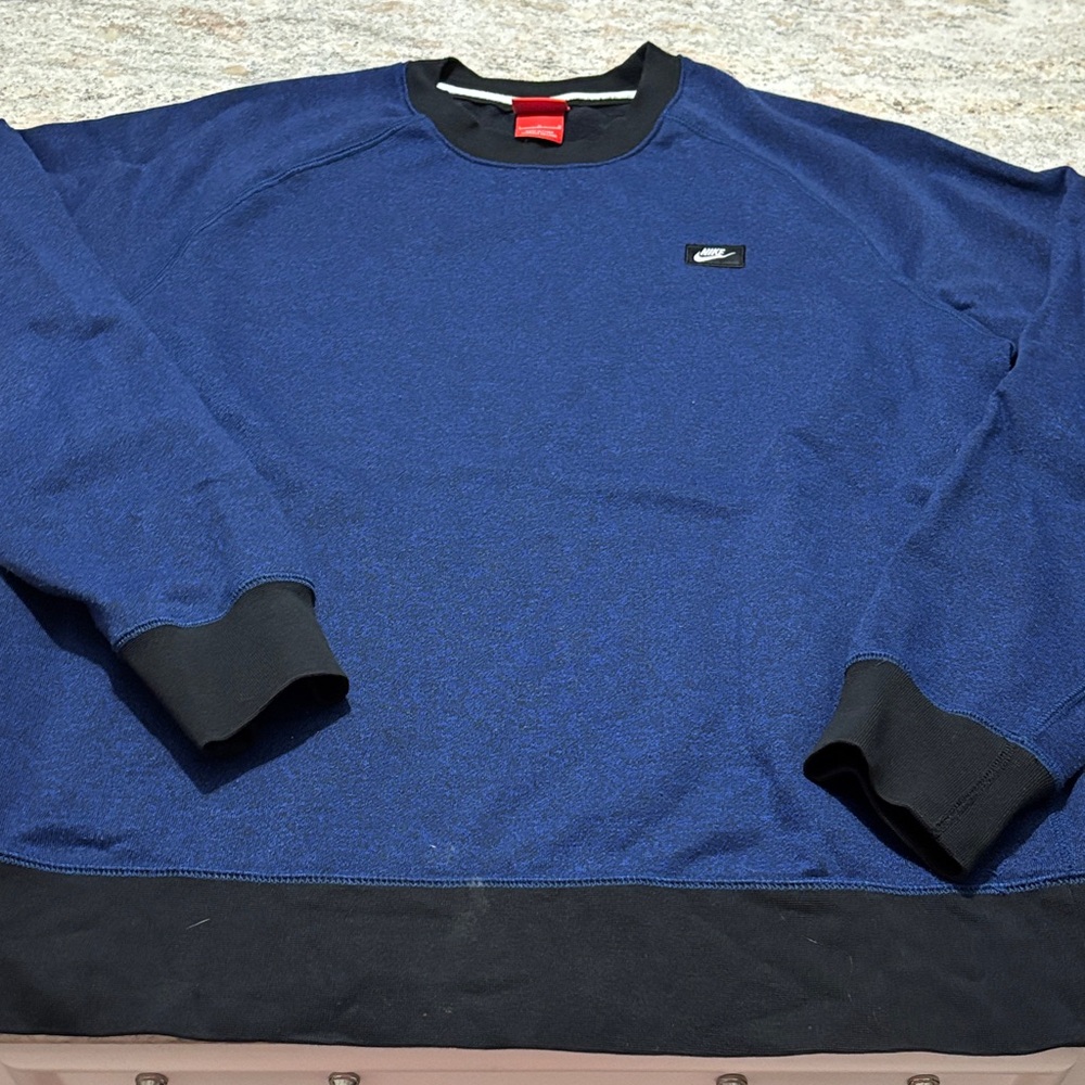 Nike Men's Crewneck Sweater in Blue and Black